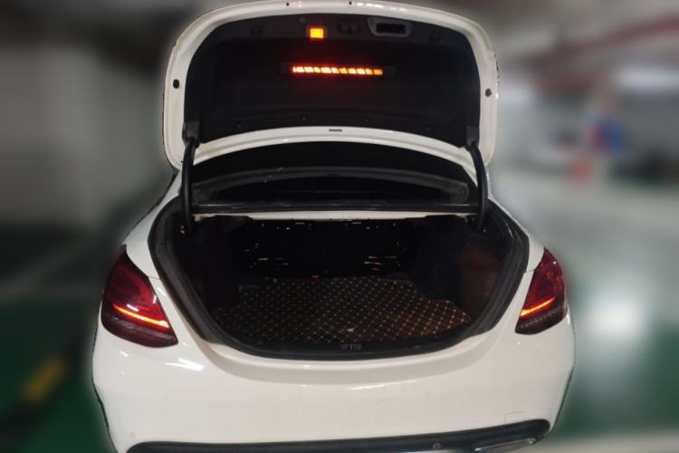 Used Mercedes-Benz C-Class 2021 C 200 L Fashion Edition Sport Version Trunk