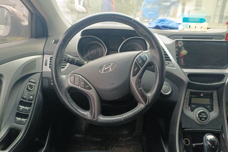 Used Hyundai Elantra (5th Generation / Langdong) 2015 1.6L Automatic Leading Model Steering Wheel