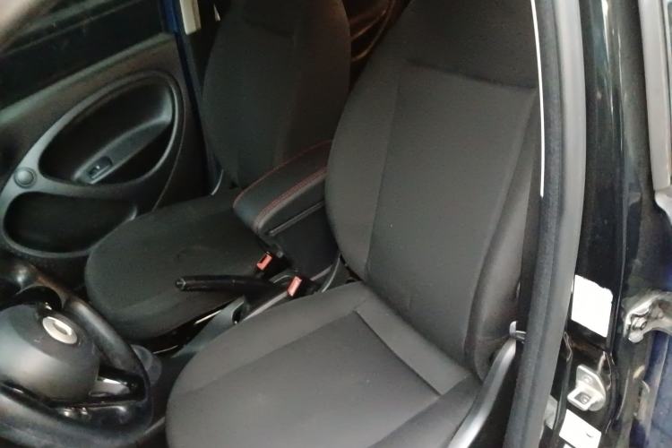 Used smart forfour 2016 1.0L 52 kW Dynamic Edition
