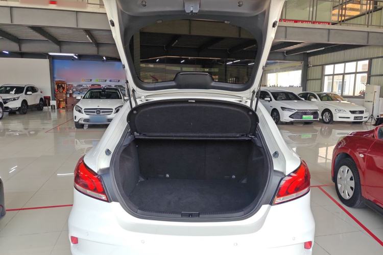 Used MG 6 2017 20T Automatic Luxury Smart Connect Version China V Standard