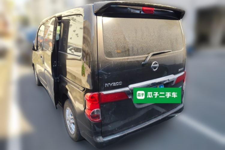 Used Nissan NV200 2014 1.6L CVT Luxury Model China IV Standard