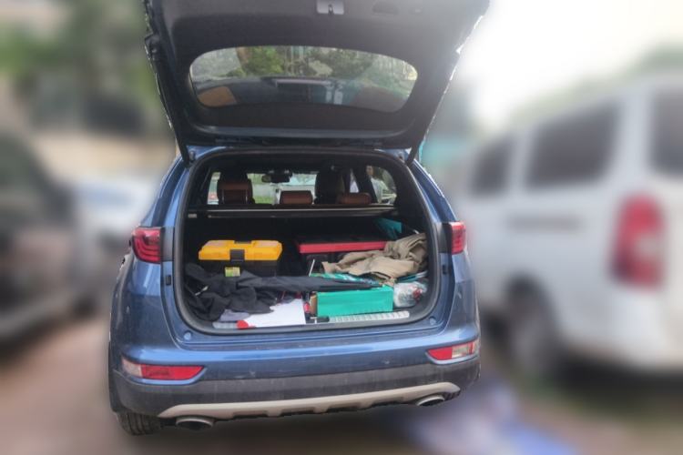 Used Kia KX5 2016 1.6T Automatic All-Wheel Drive Premium Trunk