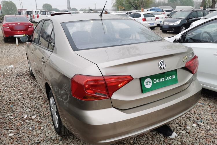 Used Volkswagen Jetta 2017 1.4L Manual Fashion Edition Rear Left 45 Deg