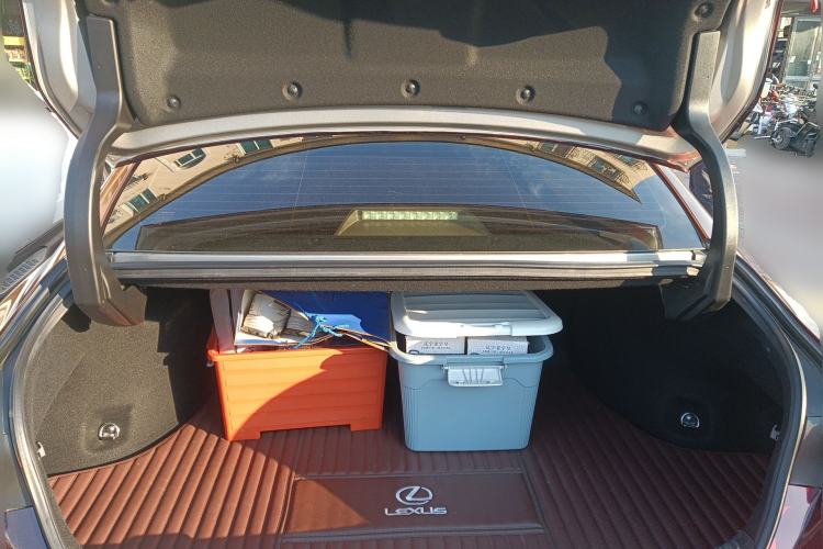 Used Lexus ES 2020 200 Excellence Edition
