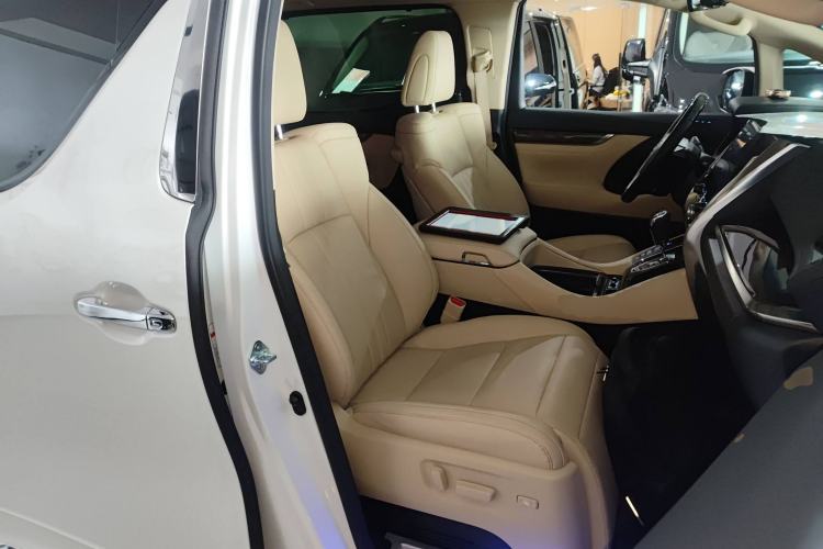 Used Toyota Vellfire 2020 Dual-Engine 2.5L Black Gold Limited Edition
