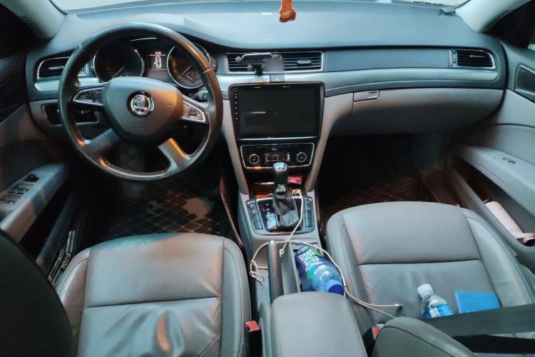 Used Skoda Superb 2013 1.8TSI Automatic Yashi Edition