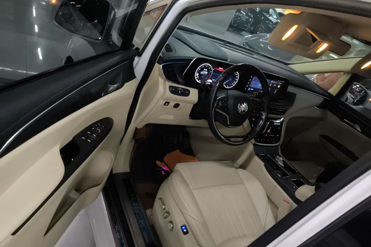 Used Buick GL8 2023 ES Lu Zun Deluxe Model