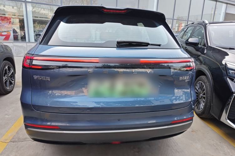 Used Geely Galaxy Galaxy Xingjian 7 EM-i 2025 120km Flagship Edition
