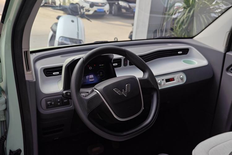 Used Wuling Hongguang MINIEV 2022 Macaron Premium Model – Lithium Iron Phosphate
