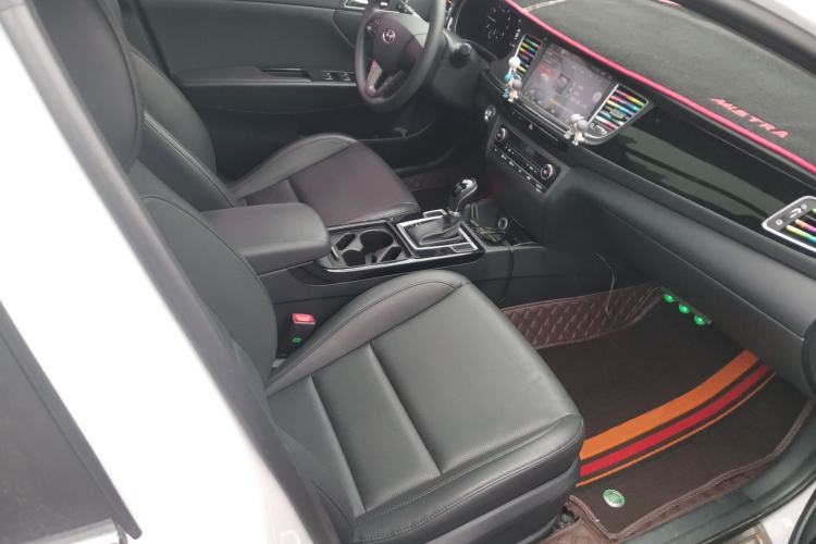 Used Hyundai Mistra 2016 1.8L Automatic Smart GLS
