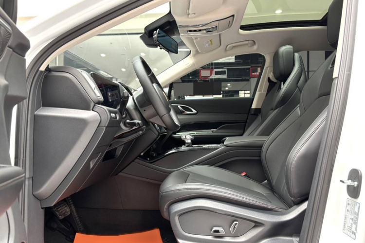 Used Hongqi HS3 PHEV 2024 PHEV 115km Jingwei Edition
