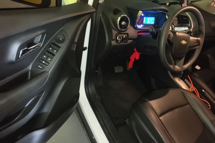 Used Chevrolet Trax 2016 1.4T Automatic Two-Wheel Drive Comfort Version with Sunroof