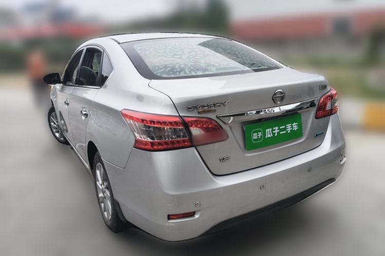 Used Nissan Sylphy 2012 1.8XL Manual Luxury Edition