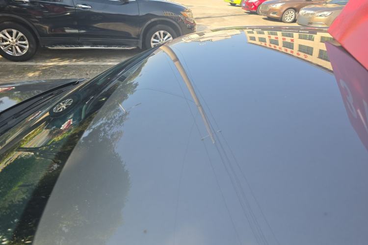 Used Volkswagen Lavida 2015 1.6L Automatic Fashion Edition Roof