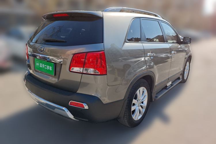 Used Kia Sorento 2012 2.4L Gasoline Luxury Edition
