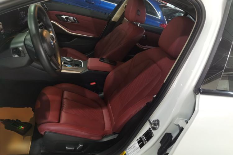 Used BMW i3 2023 eDrive 40 L Midnight Edition