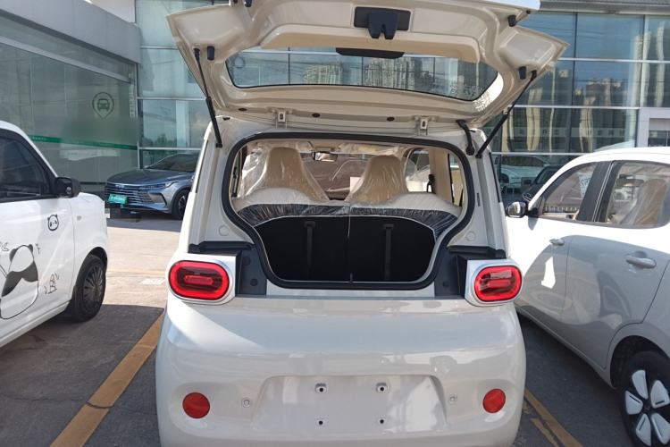 Used Wuling Hongguang MINIEV 2024 3rd Generation 215km Youth Edition