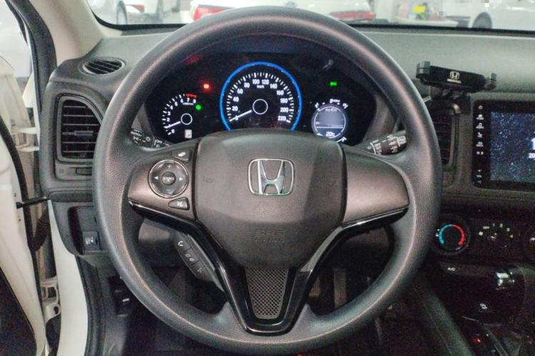 Used Honda Vezel 2020 1.5L CVT Pioneer Edition Steering Wheel