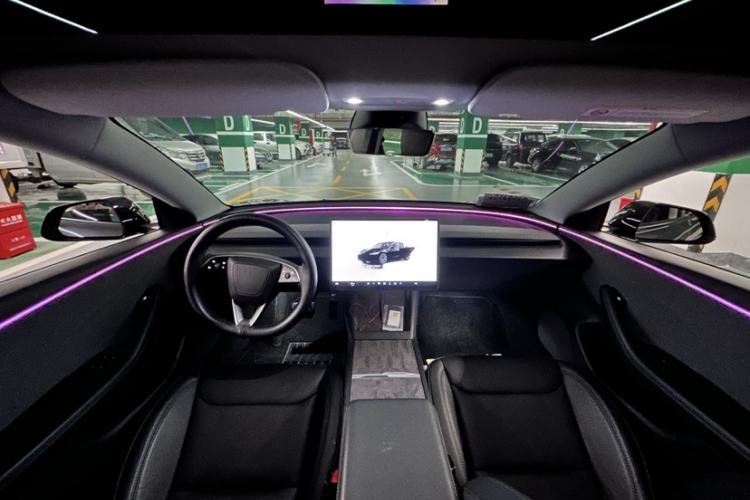 Used Tesla Model 3 2025 Rear-Wheel-Drive Version
