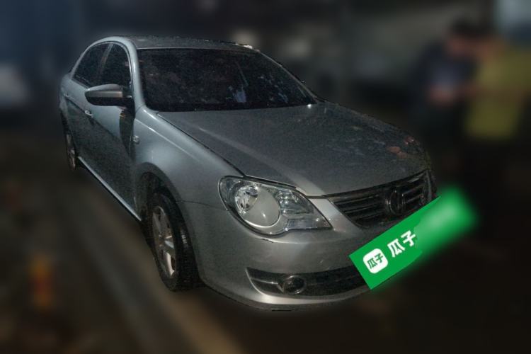 Used Volkswagen Bora 2012 1.6L Manual Fashion Edition Front Right 45 Deg