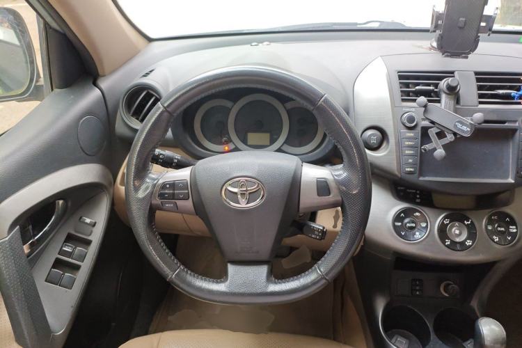 Used Toyota RAV4 2011 2.4L Automatic 4x4 Luxury Edition