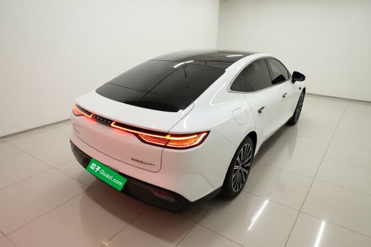 Used Geely Galaxy 8 2025 130km EM-i Flagship Edition