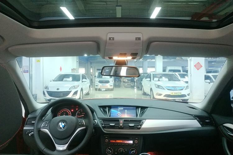 Used BMW X1 2014 sDrive18i Fashion Model
