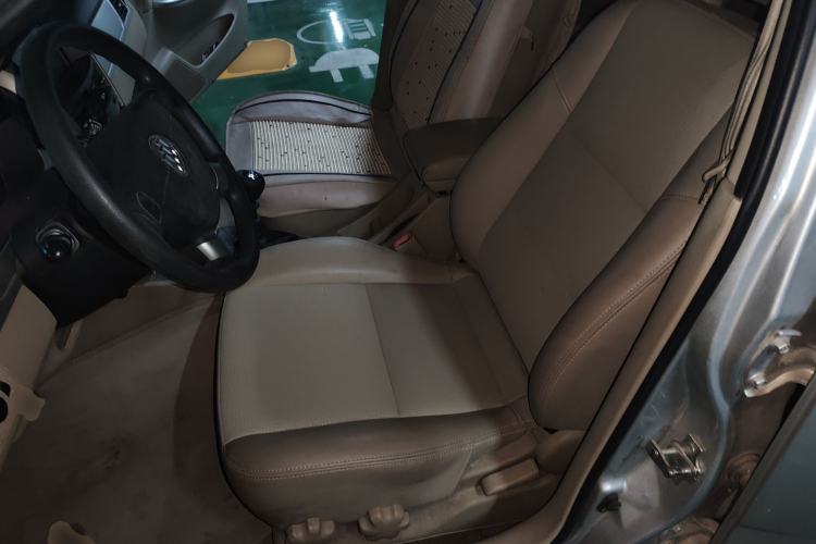 Used Buick Excelle 2013 1.5L Manual Classic Model