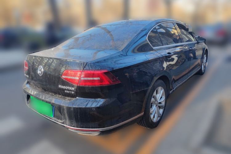 Used Volkswagen Magotan 2018 330TSI DSG Luxury Model
