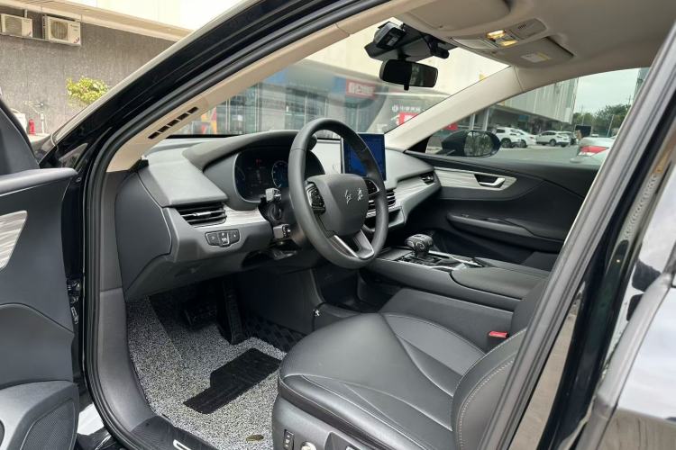 Used Hongqi E-QM5 2024 560km PLUS
