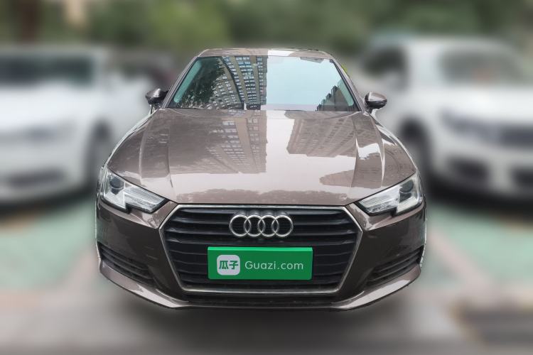 Used Audi A4L 2017 40 TFSI Ambition Edition
