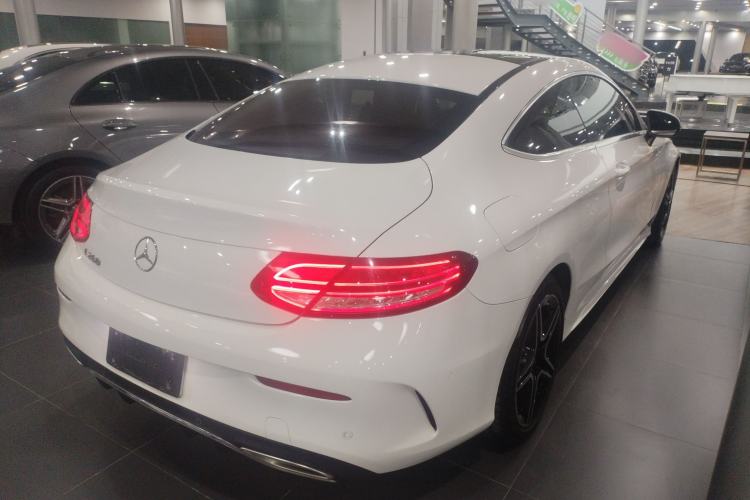 Used Mercedes-Benz C-Class 2020 C 260 Coupe Rear Right 45 Deg