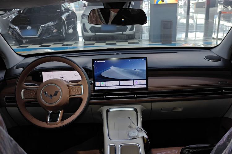 Used Wuling Bingo S 2025 Model 430km Deluxe Edition
