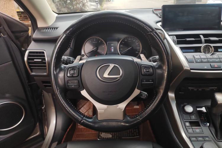 Used Lexus NX 2015 200T All-Wheel-Drive Fēngshàng Edition
