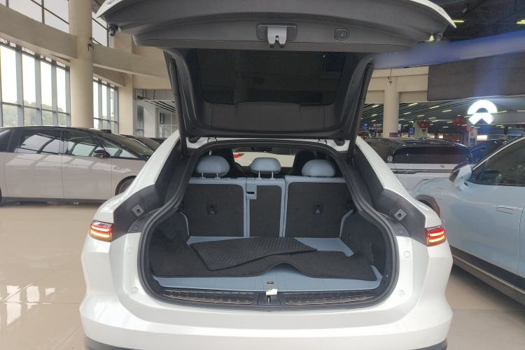 Used Nio EC6 2024 75 kWh
