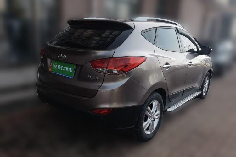 Used Hyundai ix35 2010 2.0L Automatic Two-Wheel Drive Elite Edition GLS Rear Right 45 Deg