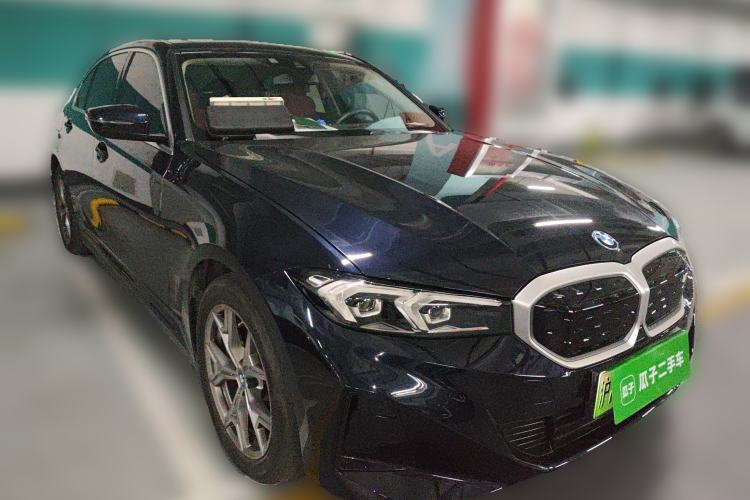 Used BMW i3 2022 eDrive 35 L
