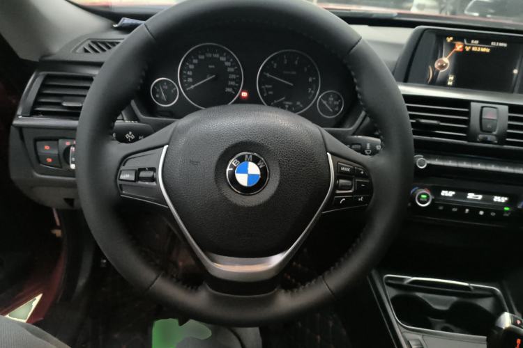 Used BMW 3 Series GT 2016 320i Fashion Model