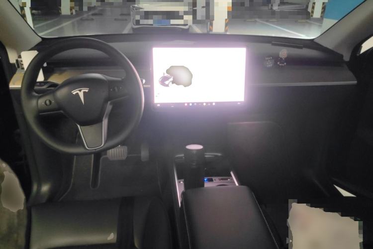 Used Tesla Model Y 2022 Revised Version Rear-Wheel Drive Center Console