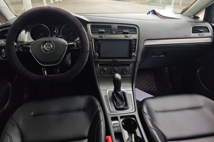 Used Volkswagen Golf 2016 1.6L Automatic Comfort Model