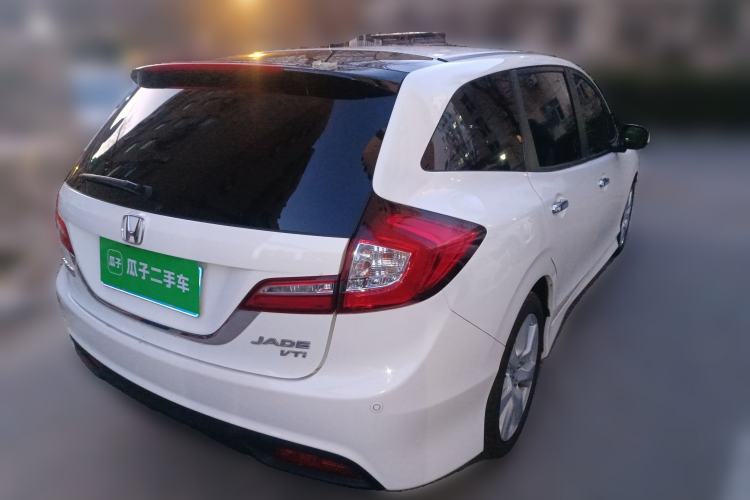 Used Honda Jade 2014 1.8L CVT Luxury Edition 5 seats