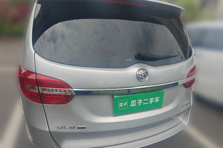 Used Buick GL8 2017 25S Prestige Version China V Standard Rear