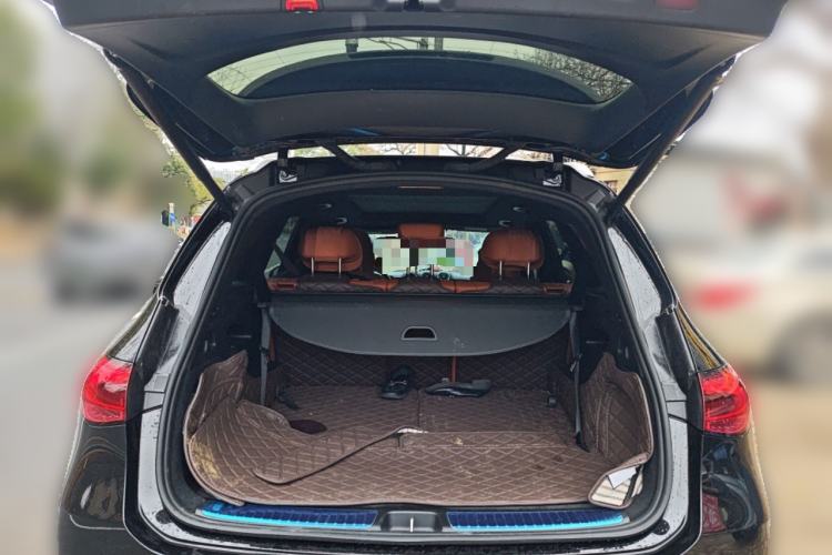 Used Mercedes-Benz GLC 2023 GLC 300 L 4MATIC Dynamic 7-Seater
