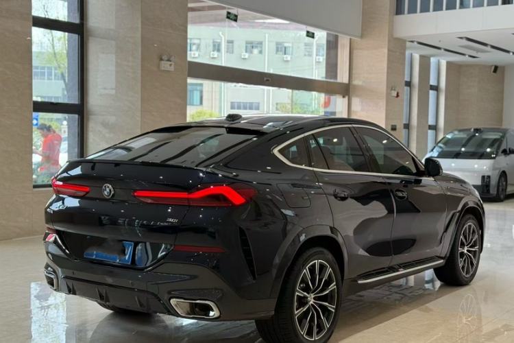 Used BMW X6 2023 xDrive30i M Sport Package