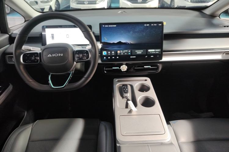 Used AION Y 2024 Younger Star Edition