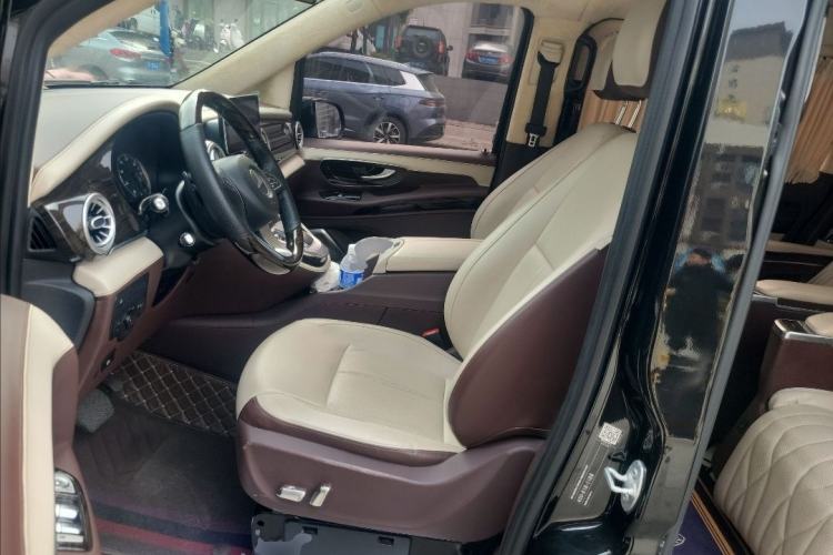 Used Mercedes-Benz Vito 2018 2.0T Business Version China VI Emission Standard
