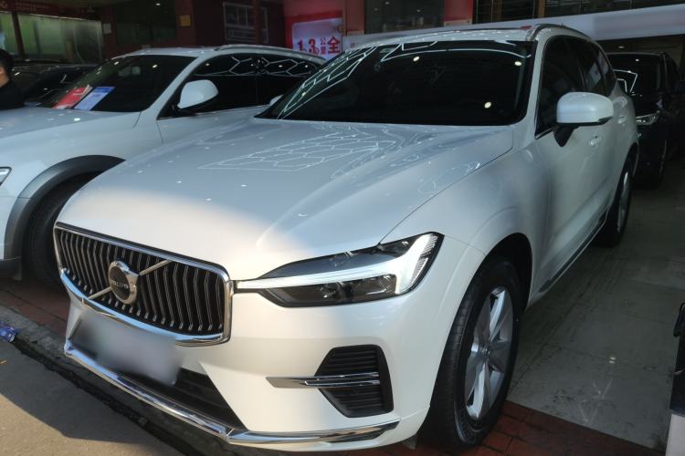 Used Volvo XC60 2022 B5 4x4 Zhiyi Luxury Edition