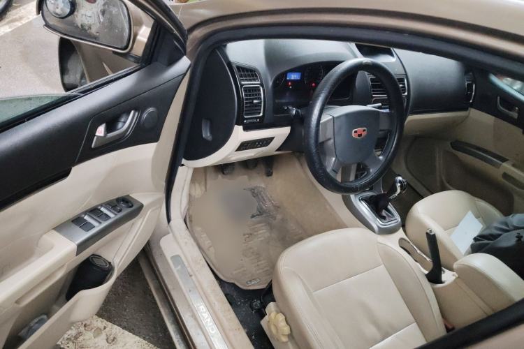 Used Geely Auto Classic Emgrand 2013 Sedan 1.8L Manual Elite Model