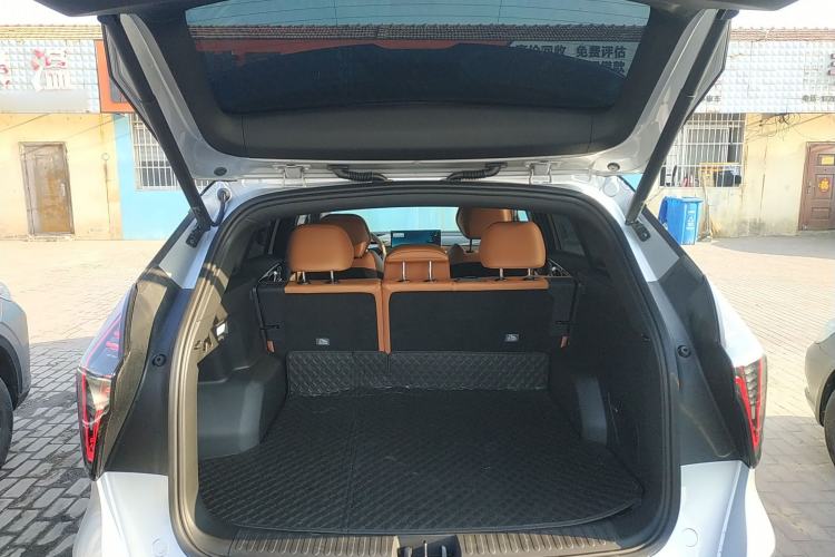 Used Geely Auto FX11 2025 4th Generation 1.5TD DCT Jinxiu