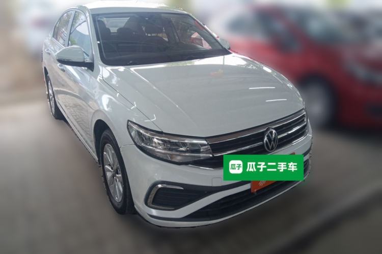 Used Volkswagen Bora 2023 200TSI DSG Comfort Edition Front Right 45 Deg